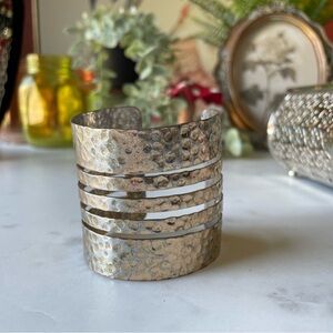 Unbranded arm cuff bracelet